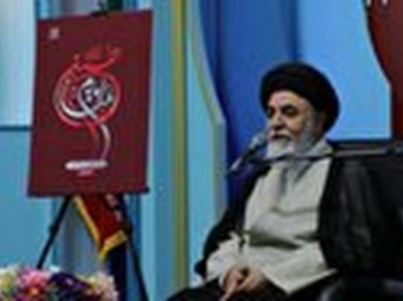 رونمایی از کتاب «ملت امام حسین(ع)» در آستان مقدس مسجد جمکران