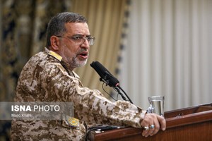 سردار نائینی: آبراهام لینکلن به سمت جنوب شرقی اقیانوس هند متواری شد