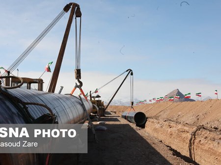 مدیرعامل شرکت آب و فاضلاب اهواز خبر داد: آغاز اجرای خط انتقال آب خام تاسیسات شهدای ام‌الغریب/ آب ۳۶ روستای باوی پایدار می‌شود