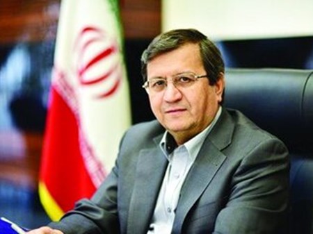 همتی: کمبود ارز نداریم/ ادعای فروپاشی کذب است