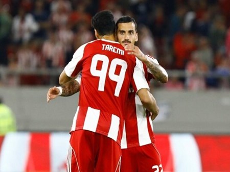 رسانه یونانی: طارمی و ال کعبی تفاوت ها را برای المپیاکوس رقم می زنند