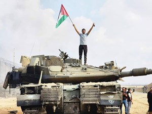 گاردین: حمله غافلگیرانه حماس به عنوان شکست اطلاعاتی اسرائیل در یادها میماند