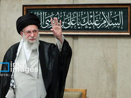 پیام رهبر انقلاب به مناسبت قهرمانی تیم ملی کشتی آزاد در جهان