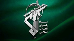 مرکز ناوگان پنجم دریایی آمریکا مورد تهاجم موشکی و پهپادی سپاه قرار گرفت