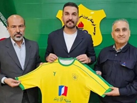 محمد نوری سرمربی صنعت نفت شد