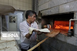 معاون استاندار: فرآیند توزیع آرد در خوزستان هوشمندسازی میشود