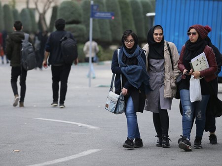 جهان دیجیتال و بحران هویت؛ معمایی بزرگ پیش روی جوان ایرانی