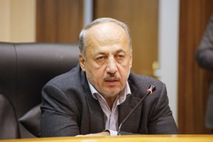 معاون وزیر کشور خبر داد: تخفیف تا ۵۰ درصدی برای تجمیع خدمات بیمه‌ای شهرداری‌ها و دهیاری‌ها