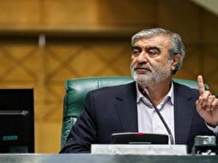 عزیزی: صنعت هسته‌ای کشورمان هیچ‌گاه آسیب‌پذیر نیست/ اروپا دست به اقدامات ناشیانه نزند