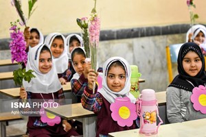 جشن «غنچه‌ها» فردا برگزار می‌شود/ پیش‌بینی ورود بیش از ۷۰۰ هزار نوآموز به پیش‌دبستانی