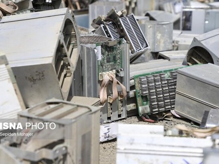 هر ماینر، برق ۱۰ خانوار را می‌بلعد