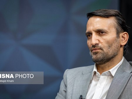 سخنگوی وزارت آموزش و پرورش اعلام کرد: واریز پاداش استمرار خدمت فرهنگیان سال ۱۴۰۴ / ادامه اجرای طرح در سال جاری
