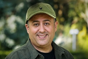 ابراهیم شفیعی: نقش پسر آقای ملون را در «صبح جمعه با شما» بازی می‌کنم/ هیچ هنرمندی منوچهر نوذری نمی‌شود