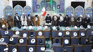آیتالله رئیسی در دیدار با جمعی از علما و روحانیون: مصمم هستیم با برنامه و با اتکا به توان داخلی مسائل را حل کنیم