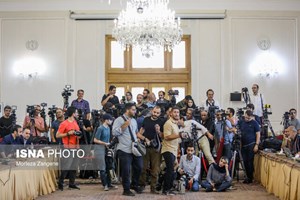 امیرعبداللهیان: از افزایش تعاملات با اصحاب رسانه با فرش قرمز استقبال میکنیم