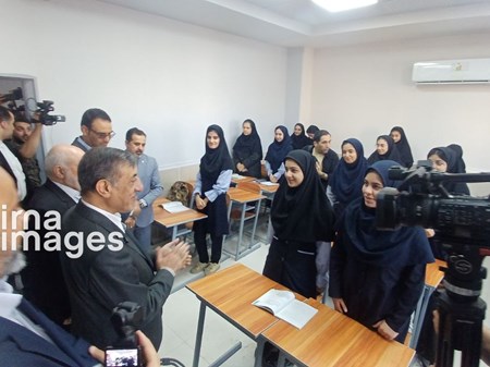 با حضور معاون رییس جمهور؛ عزم دولت برای گسترش عدالت آموزشی در کشور/افتتاح نخستین مدرسه طرح رییس جمهور در اهواز