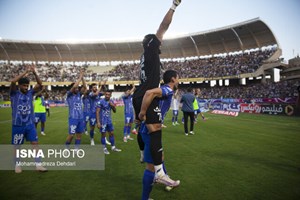 فلاحتزاده: ساپینتو از رفتارهای احساسی فاصله گرفته است/ استقلال قهرمان میشود