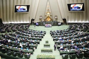با تصویب مجلس/ قانون بیمه کارگران ساختمانی مصوب سال ۱۴۰۱ برای ۲ سال متوقف شد