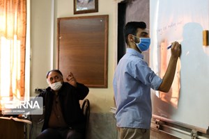 معاون وزیر آموزش و پرورش: کتابهای فرانسه و آلمانی برای ۲ پایه تحصیلی تالیف شده است/ ملاحظات اجرایی داریم