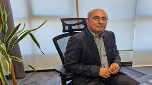دهقان:افزایش قیمت بنزین در مجلس مطرح نشده/ نیروهای تعدیل شده پتروشیمی‌ها به‌زودی به کار برمی‌گردند