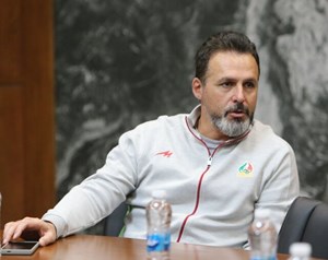 مربی روس به ایران برنگشت!