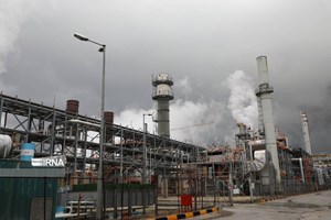 مدیر سرمایهگذاری شرکت ملی صنایع پتروشیمی ایران: ۶ طرح پتروشیمی آماده بهره برداری است/۸ طرح فاینانس می گیرند