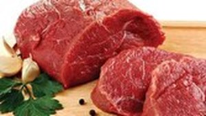 واردات ۱۷ هزار تن گوشت قرمز از ابتدای سال/ مصرف ماهانه ۷۰ هزار تن گوشت قرمز در کشور