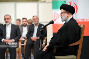 در دیدار رئیسجمهور و اعضای دولت؛ گزارش رئیسی به رهبری: دولت بیوقفه و بیحاشیه بر رفع مشکلات تمرکز کرده است