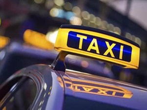شهردار اهواز: یک هزار تاکسی شهری اهواز نوسازی می‌شوند