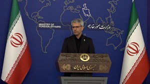 نشست خبری سخنگوی وزارت خارجه؛ بقائی: تا این لحظه مذاکره مستقیم با آمریکا نداشته‌ایم/ تداوم فعالیت سفیر ایران در بیروت