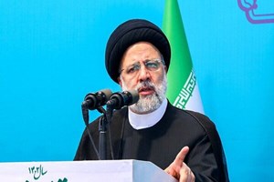 رییسی در آیین روز ملی نخبگان: حرفهای نو شنیده شود/ لزوم حضور جمع نخبگانی در کنار مسئولان