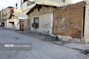 پایان نیمقرن انتظار؛ آغاز واگذاری سند منازل ۷۰۰ دستگاه بندر امام