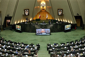 با ابلاغ قانون مجلس به دولت؛ سربازی نرفتهها هم تسهیلات قانون جمعیت را دریافت میکنند