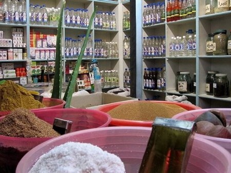 آماری از نشت متادون در عطاریها در دست نیست/ عطاری‌ها مجاز به فروش متادون یا داروی شیمیایی نیستند