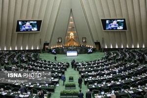 بررسی بودجه ۱۴۰۲/ مخالفت مجلس با حذف معافیت مالیاتی کارانه اعضای هیات علمی و پزشکان متخصص بالینی