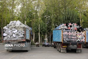 مدیرکل دفتر صنایع پوشاک وزارت صمت خبر داد: اجرای طرح مبارزه با برندهای محرز پوشاک قاچاق در مجتمع‌های بزرگ به زودی