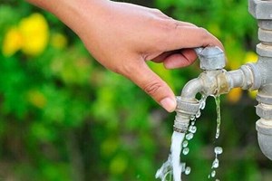 وزیر نیرو: حمله به شبکه‌های حیاتی آبرسانی/ تأسیسات در کوتاه‌ترین زمان به مدار بازگشتند