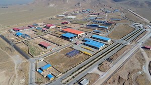 قرارداد واگذاری زمینِ راکد در شهرکهای صنعتی خوزستان فسخ میشود