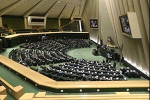 مجلس از توضیحات وزیر بهداشت و درمان قانع شد
