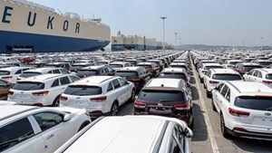 تکذیب توقف واردات خودرو‌های کارکرده به کشور