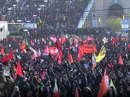 تشییع باشکوه رهبر شهید انقلاب؛ تیتر یک رسانه‌های قطر