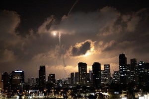 روایت اندیشکده اسرائیلی از جنگ اسرائیل علیه ایران: ایران در پاسخ به حمله اسرائیل، از کدام موشک‌ها استفاده کرد