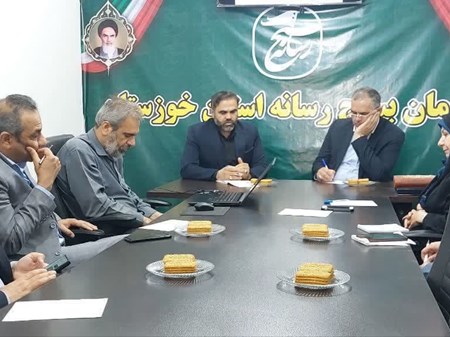 در دیدار نماینده اهواز در مجلس با بسیج رسانه خوزستان مطرح شد؛  نقش راهبردی رسانه‌ها در جهاد تبیین و مقابله با جنگ روانی دشمن