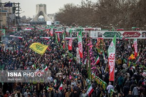 رئیس شورای اطلاع‌رسانی دولت: میانگین حضور مردم در راهپیمایی ۲۲ بهمن امسال، ۵۳درصد بود