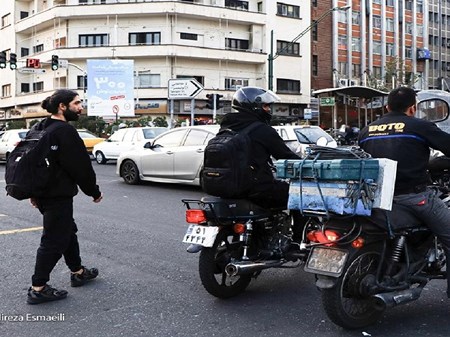 پوشاندن پلاک جرم است؛ ثبت ۲ میلیون تخلف موتورسواران در تهران