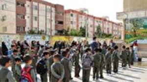 لزوم ثبت‌نام دانش‌آموزان ایرانی فاقد مدارک هویتی/ چگونه می‌توان تخلفات مدارس را گزارش داد؟