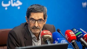معاون صنایع حملونقل وزارت صمت خبر داد: ورود خودروهای برقی داخلی و تولید مشترک به بازار از سال آینده