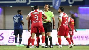 اعتراض باشگاه پرسپولیس به ادامه روند اشتباهات داوری