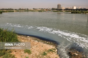 مدیر کنترل کیفی آب شرکت آب و فاضلاب استان: به راحتی آب خوردن پساب صنایع و کشاورزی وارد کارون می‌شود