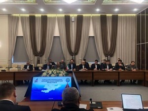 قرقیزستان خواهان دریافت فرآوردههای نفتی و مدرنسازی پالایشگاه خود از سوی ایران شد
